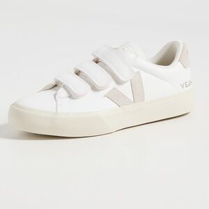 Recife Logo VEJA Sneakers